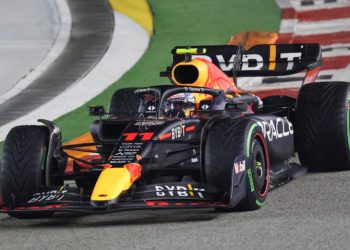 Red Bull driver Sergio Perez of Mexico steers his car during the Singapore Formula One Grand Prix, at the Marina Bay City Circuit in Singapore, Sunday, Oct.2, 2022. (AP Photo/Danial Hakim)