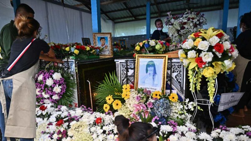 en-tailandia-inician-tres-dias-de-funerales-tras-matanza-en-guarderia