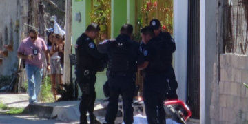 Sicarios ejecutan a una mujer en la Región 221 de Cancún
