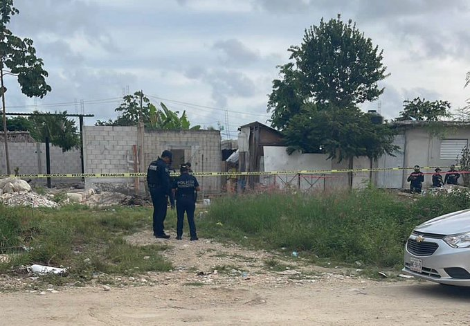 Hallan el cuerpo sin vida de un hombre en In House de Playa del Carmen