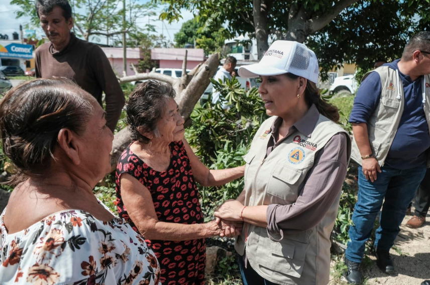 Mara Lezama supervisa las afectaciones por el paso del huracán “Lisa” en Chetumal