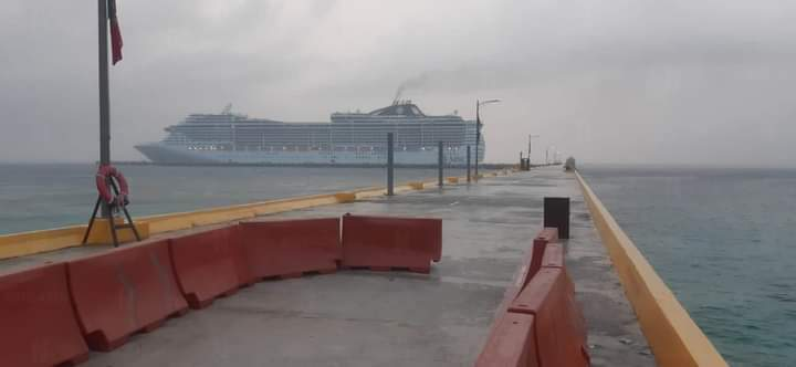Cancelan la llegada del crucero Valiant Lady al Puerto Costa Maya de Mahahual