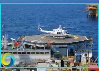Helicóptero de servicio de PEMEX cae al mar en la Sonda de Campeche