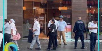 Explosión en el interior de un restaurante en Plaza las Américas en Cancún deja dos heridos