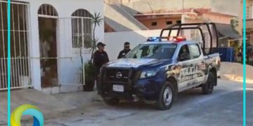 Ejecutan a puñaladas a un hombre en el interior de su domicilio en Villas del Mar de Cancún