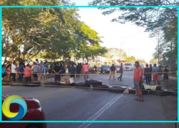 Operadores turísticos de Q. Roo no reportan cancelaciones por bloqueo en la ruta Cancún-Chichén Itzá