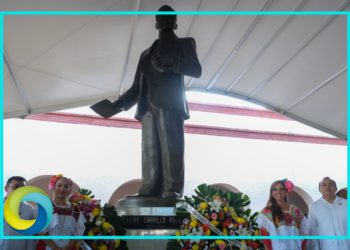 Mara Lezama encabezó la ceremonia del 99 aniversario luctuoso de Felipe Carrillo Puerto en la Zona Maya