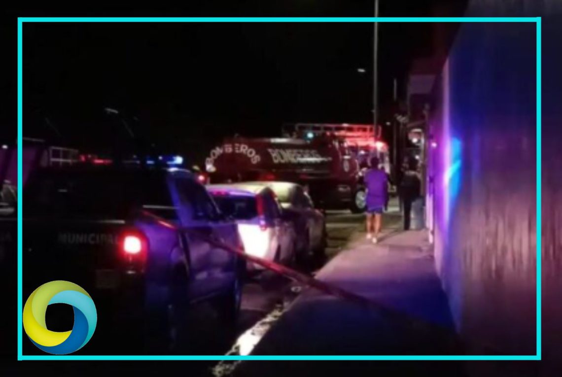 Incendio consume una camioneta y una motocicleta en Cozumel
