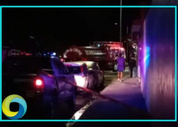 Incendio consume una camioneta y una motocicleta en Cozumel