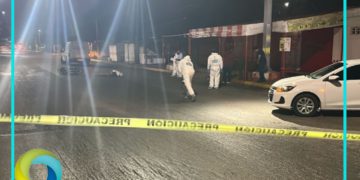 Motociclista muere al derrapar sobre la avenida Chac Mool en Cancún