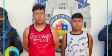 Detienen a dos sujetos relacionados con delitos de alto impacto en portación de armas “hechizas” y droga en Playa del Carmen