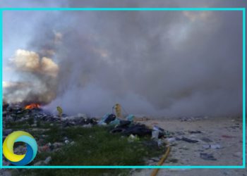 Incendios de los basureros de Mahahual y Rojo Gómez se encuentran bajo control: Yensunni Martínez  