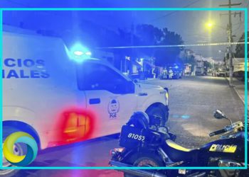 Ataque armado deja tres personas lesionadas y levantan a una mujer en un bar de Playa del Carmen