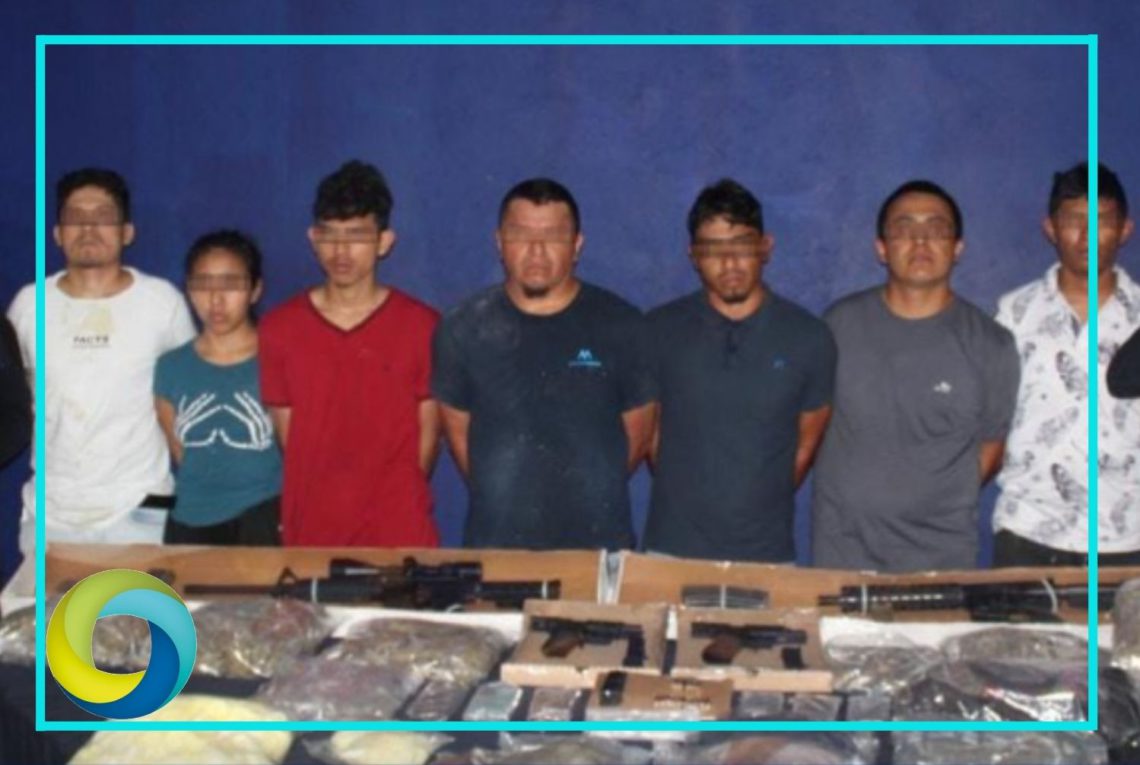 Detienen a banda de presuntos narcomenudistas armados y con varios kilos de droga en Cancún