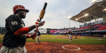 Oaxaca, Oaxaca, 30 de mayo de 2019. Olmo Rosario, durante el tercer juego de la serie de la temporada 2019 de la Liga Mexicana de Beisbol, entre Guerreros de Oaxaca y Piratas de Campeche, celebrado en el estadio Ediardo Vasconselos. Foto: Imago7/